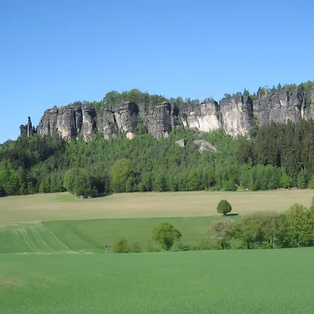 Apartment Sorgenfrei Hohnstein